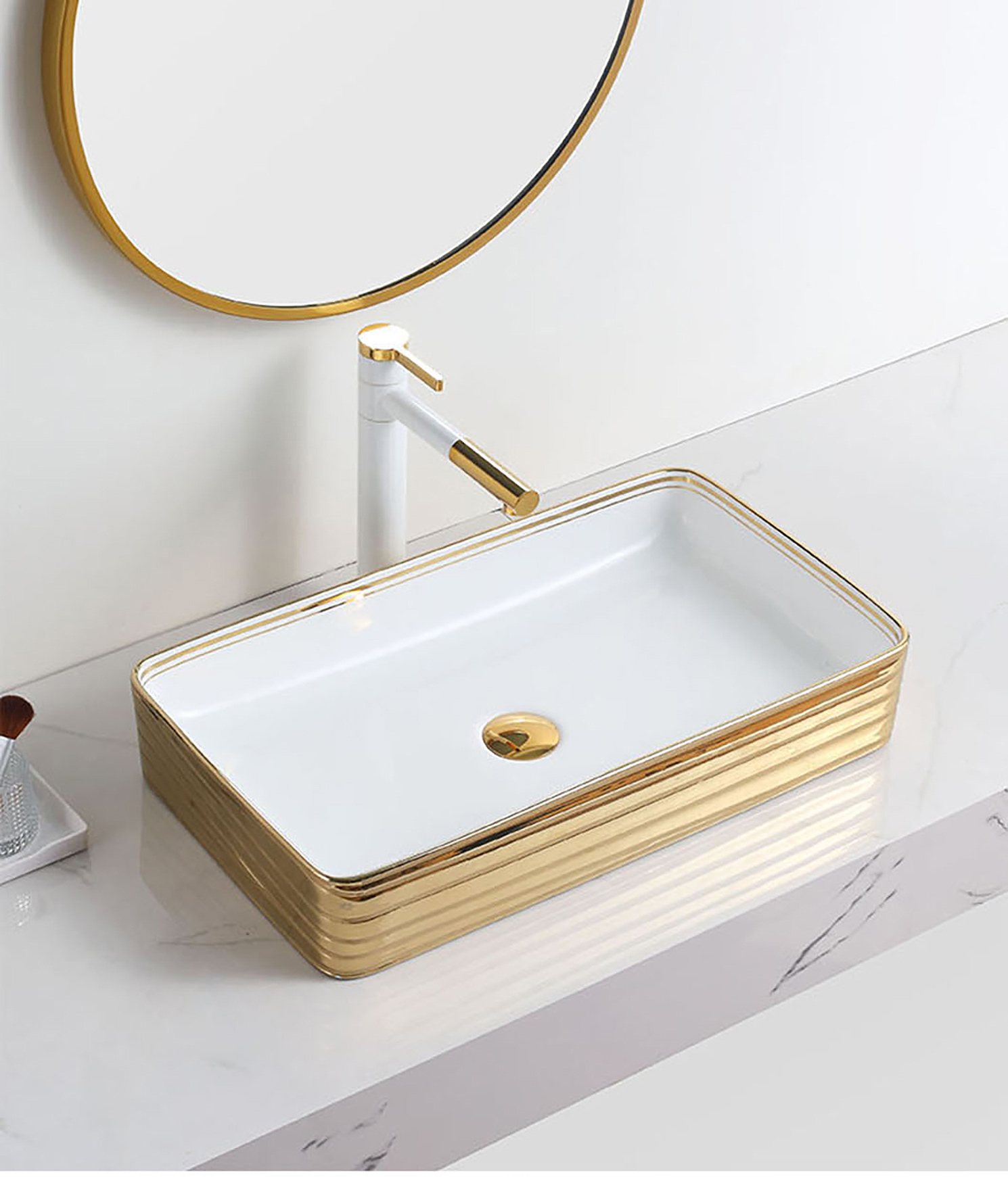 Gold-plated-basin-details_01